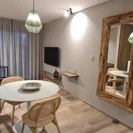 Apartament żurawia 18