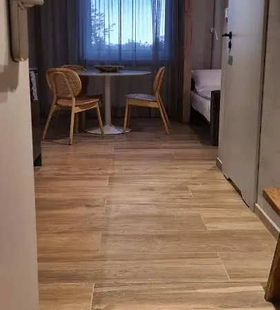 Appartement Zurawia 18